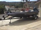 1986 Champion Fish and Ski Bass Boat
