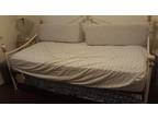 Trundle bed