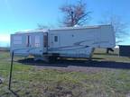 Newmar Kountry Star 35' Custom Built Fifth Wheel w/3 Slides