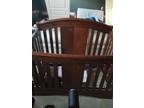 Convertible crib