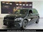 2022 Mercedes-Benz GLB GLB 250 4MATIC SUV 7027 miles