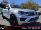 2017 Volkswagen Touareg V6 Wolfsburg