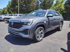 2024 Volkswagen Atlas Cross Sport SEL R-Line 4Motion