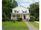 Comfortable 3 Bed House. 42 Ocean Ave, Jamestown, Ri 02835