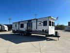 2015 Gulf Stream Innsbruck Lodge Series 40DEN