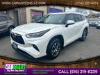 $40,995 2021 Toyota Highlander with 31,450 miles!