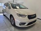2021 Chrysler Pacifica Hybrid Touring L Front-Wheel Drive Passenger Van
