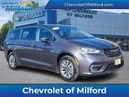 2022 Chrysler Pacifica Hybrid Touring L