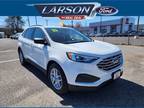 2021 Ford Edge SE