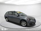 2017 Volkswagen Golf SportWagen TSI S