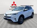 2017 Toyota RAV4 Hybrid XLE