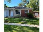 Newly Renovated Building. 380 Triggs Ave, Elgin, Il 60123