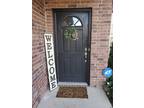 Townhouse 3 BR 2.5 B