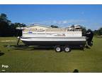 Sun Tracker Party Barge 22 RF DLX