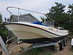 Boston Whaler Outrage 21