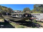 Tracker Grizzly 2072 MVX CC Sportsman