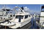 Bayliner 3988 Command Bridge