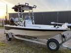 NauticStar 1910 Bay