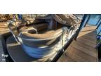 Sun Tracker Party Barge 22 DLX