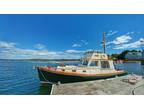 Jarvis Newman Flybridge Cruiser