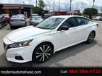 2019 Nissan Altima 2.5 SR Sedan 4D