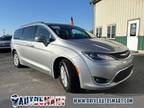 2018 Chrysler Pacifica Touring L Front-Wheel Drive Passenger Van