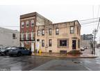 333 Arch St #2F, Camden, NJ 08102