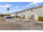 13160 Kings Point Dr #4, Fort Myers, FL 33919