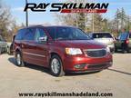 2015 Chrysler Town & Country Touring-L