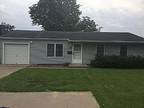 1036 N 12th St, Clinton, Ia 52732