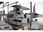 1994 Carver 390 Aft Cabin
