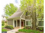 12206 Fort Buffalo Cir #530, Fairfax, VA 22033
