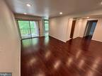 3314 Woodburn Village Dr #31, Annandale, VA 22003