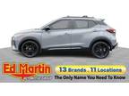 2022 Nissan Kicks SR