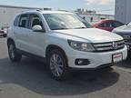 2015 Volkswagen Tiguan SE