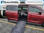 2022 Chrysler Pacifica Touring-L