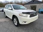 2010 Toyota Highlander Limited Sport Utility 4D