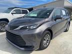 2023 Toyota Sienna LE 8 Passenger 4dr Front-Wheel Drive Passenger Van