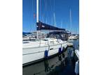 2005 Beneteau Océanis 323 Boat for Sale