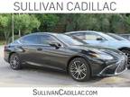 2022 Lexus ES 300h Base 4dr Sedan