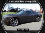 2014 Dodge Challenger SXT 2dr Coupe