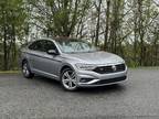 2021 Volkswagen Jetta 1.4T R-Line
