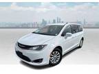 2019 Chrysler Pacifica Touring-L