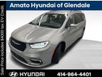 2021 Chrysler Pacifica Hybrid Touring L