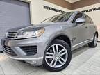 2016 Volkswagen Touareg VR6 Lux