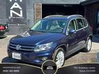 2012 Volkswagen Tiguan 2.0T SE Sport Utility 4D