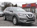 2017 Nissan Rogue SV Sport Utility 4D