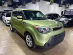 2015 Kia Soul + Wagon 4D