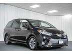 2018 Toyota Sienna XLE Premium 8 Passenger
