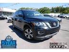 2018 Nissan Pathfinder SL Sport Utility 4D